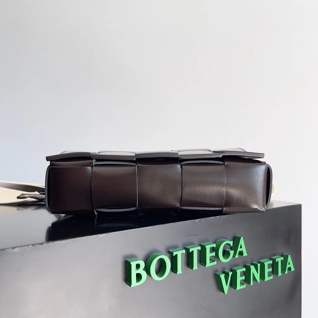All categories 💚 Authentic bags 💚 BV 2025 new BV crossbody bag